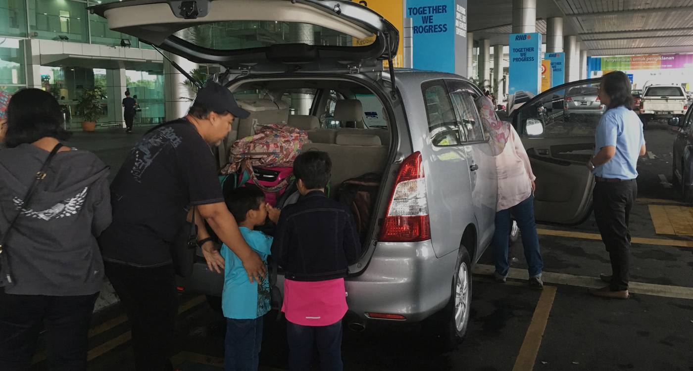 KK Airport Transfer | Boreno Trails car Rental